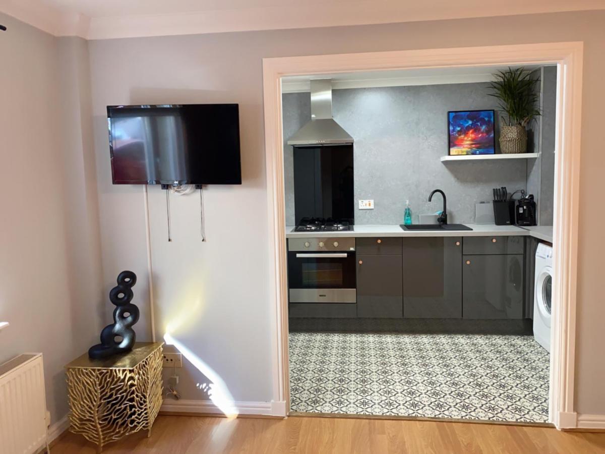 Private Main Door Lovely 2 Bedroom Apartment Edimburgo Exterior foto