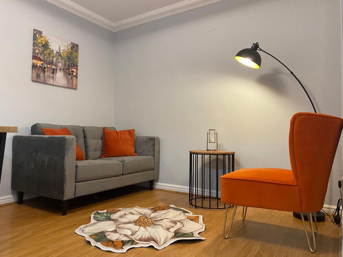 Private Main Door Lovely 2 Bedroom Apartment Edimburgo Exterior foto