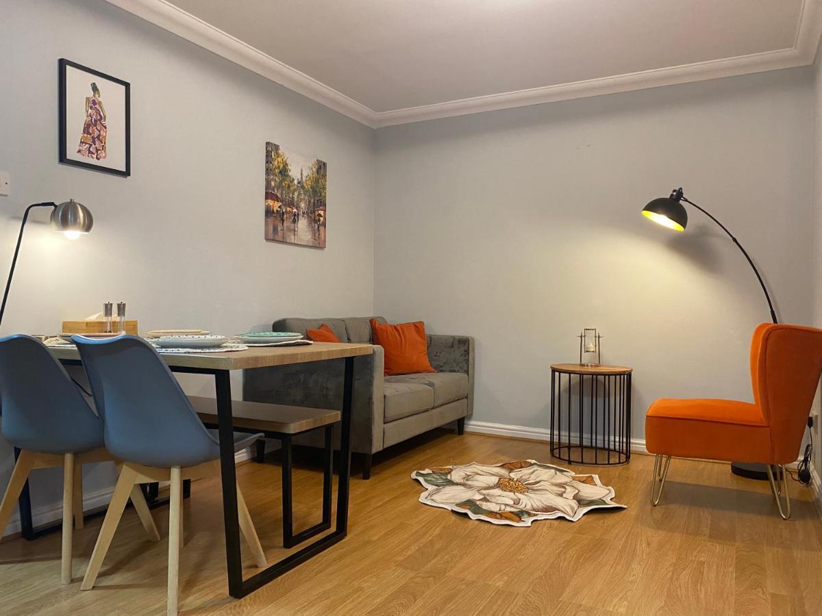 Private Main Door Lovely 2 Bedroom Apartment Edimburgo Exterior foto