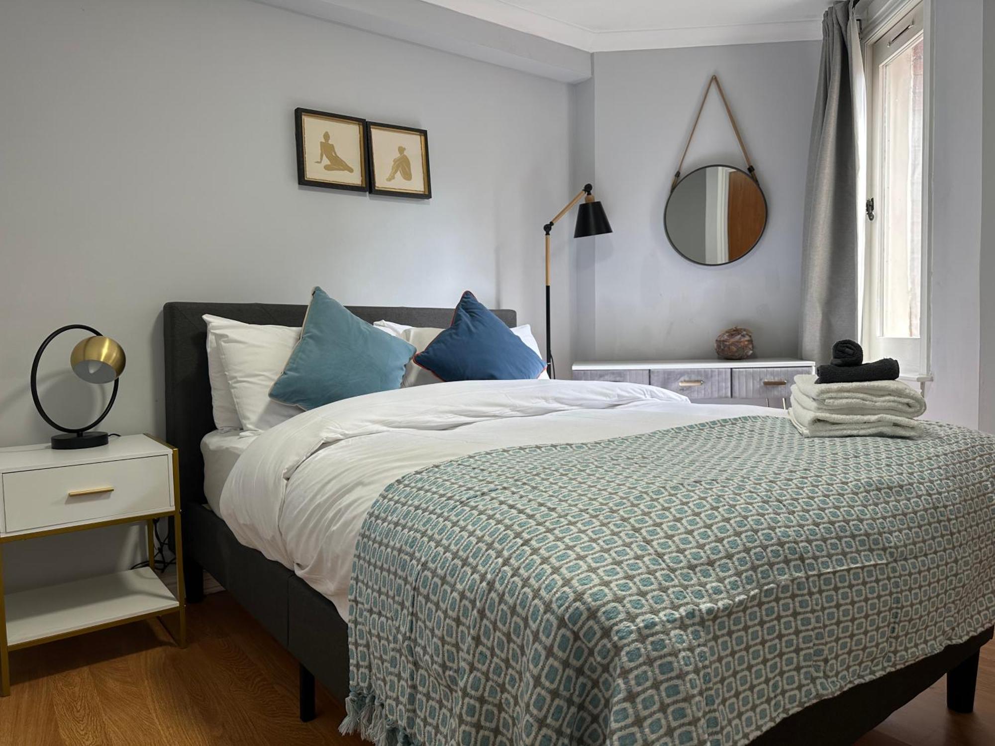 Private Main Door Lovely 2 Bedroom Apartment Edimburgo Exterior foto
